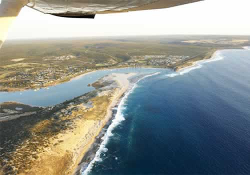 abrolhos island scenic flights