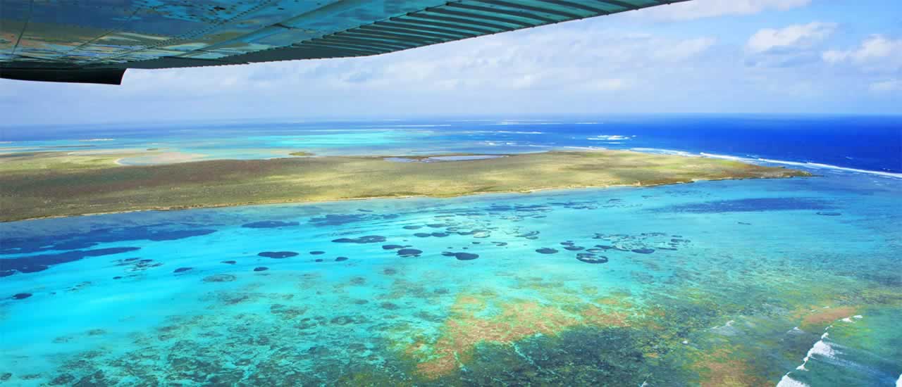 scenic flights to abrolhos islands
